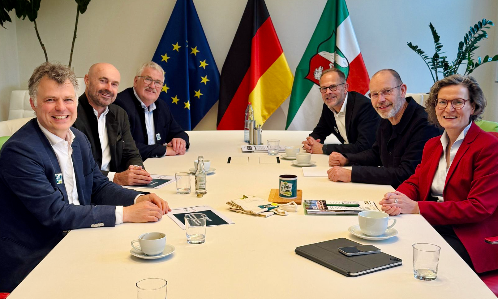 Holzwirtschaft sucht Austausch mit NRW