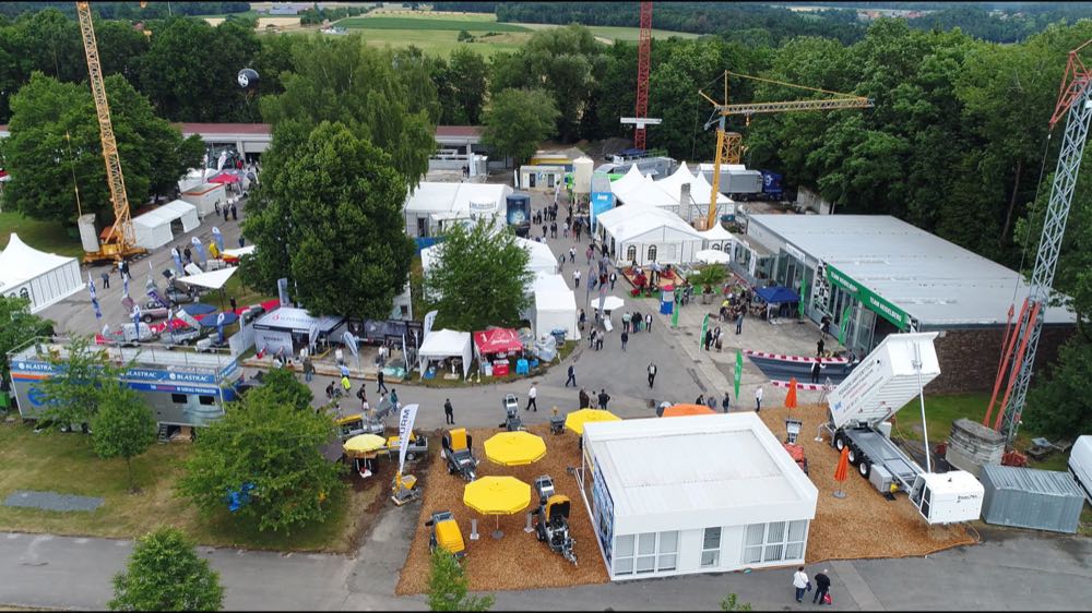 Auf 6.000 m<h>2</h> Fläche zeigt die Messe EPF vom 24. bis 26. Juni 2026 zahlreiche Neuheiten aus den Bereichen Estrich, Parkett und keramische Fliese. Messe EPF 2026 startet am kommenden Mittwoch