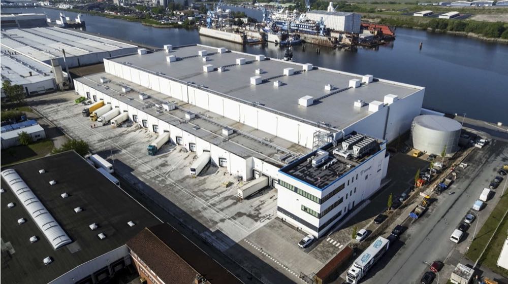 Bremerhaven: Lineage nimmt großes Kühlhaus in Betrieb