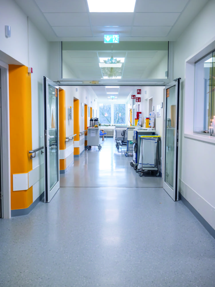  Dr. Schutz: Sanieren im laufenden Krankenhausbetrieb