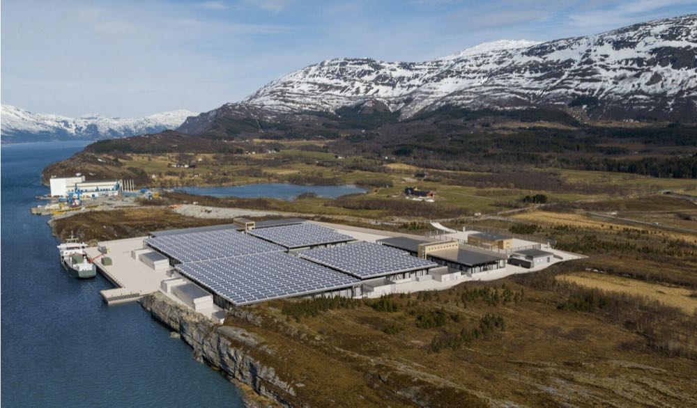 Island: Lachszüchter Artic Fish als erster Züchter GlobalGAP-zertifiziert