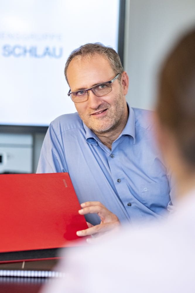  Christoph Wackerbauer von Schlau zurück zu Obi