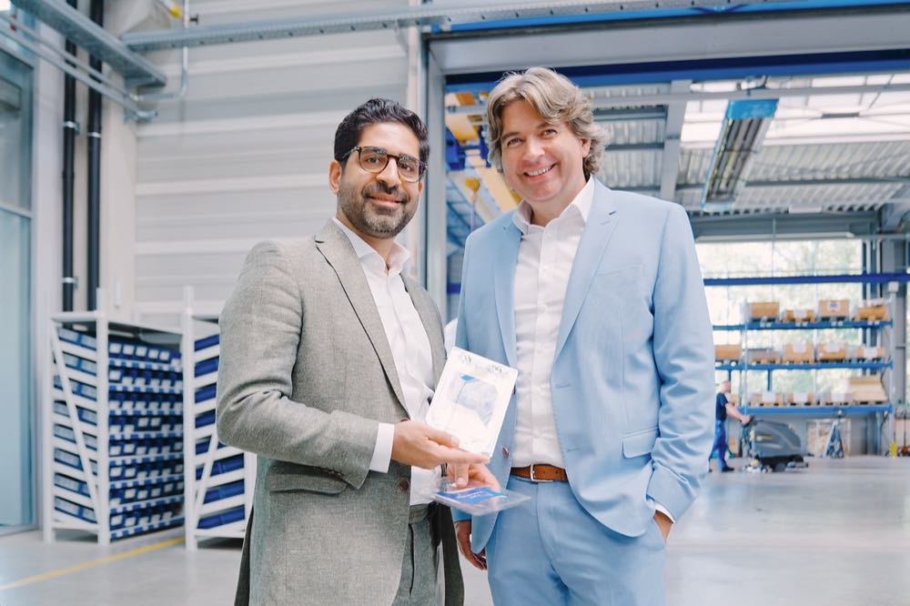 Wirtschaftsminister Kaweh Mansoori besucht Weber Food Technology