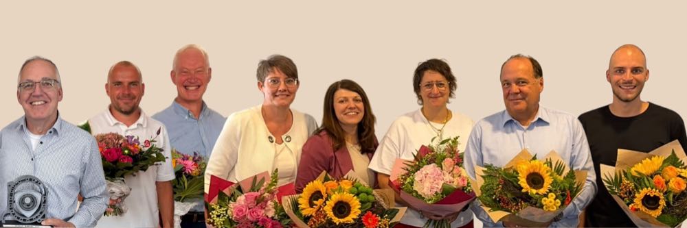 Jubilare bei Sitex (v. l.): Michael Hirsch (technischer Leiter), Nico Bredemeyer (Vertrieb), Markus Schlingmann (Vertrieb), Nicole Nottmeier (Leitung Einkauf), Sarina Knoke (Einkauf), Rieke Brandt (Persona), Stephan Richtzenhain (Geschäftsführer), Tim Huckauf (Rechnungswesen). Sitex ehrt Jubilare