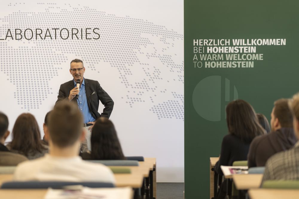Senior Experte im Textilservice werden