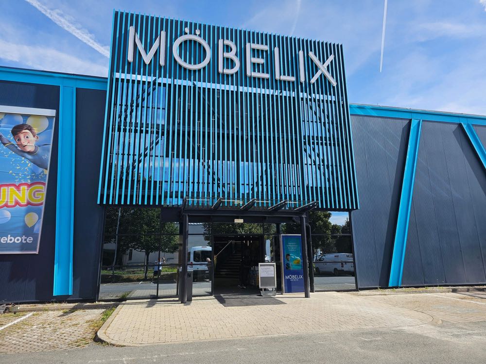Das Möbelix Einrichtungshaus in Graz-Andritz Möbelix in Graz nach Umbau neu eröffnet