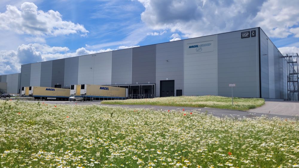Nagel nimmt Logistikstandort in Rostock in Betrieb