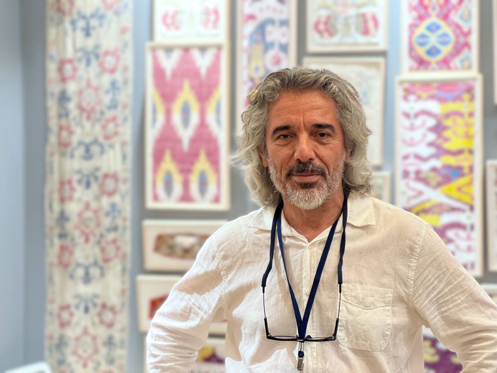 Seref Ozen dies aged 59: Istanbul rug dealer and photographic artist